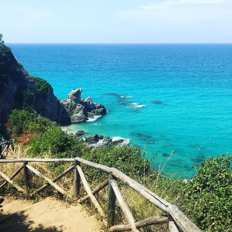 Villa Nove - Residence Dei Fiori Zambrone Dış mekan fotoğraf